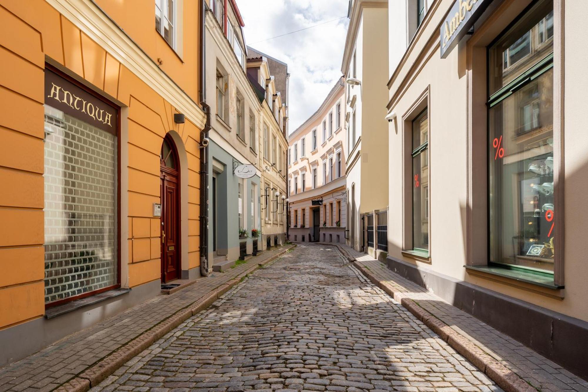 Old Town 1-Bedroom Apartment Рига Экстерьер фото